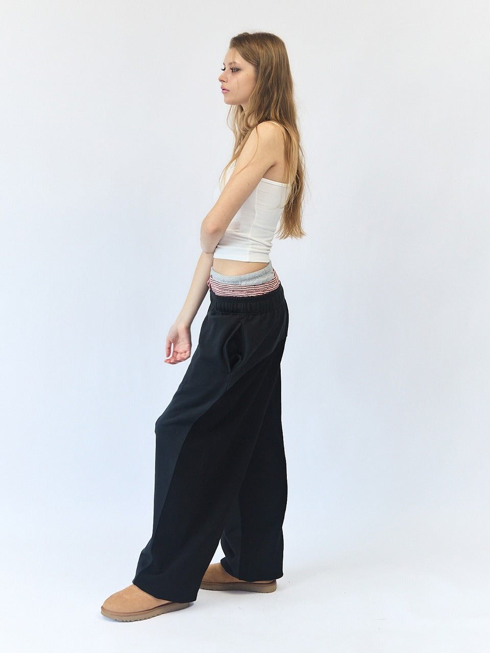 expired-girl-ss-25-curved-panel-sweat-pants-charcoal-charcoal-s