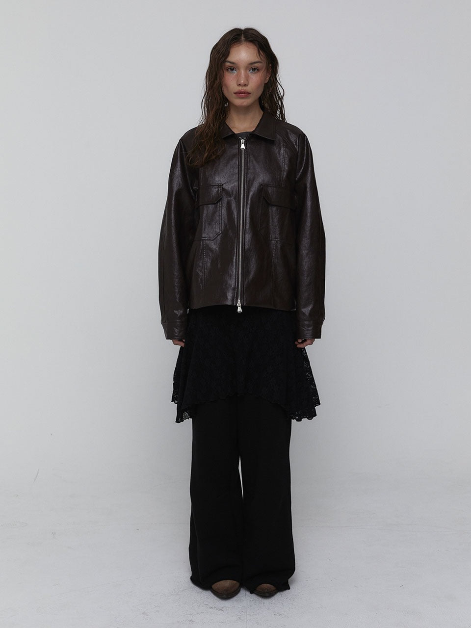 visus-ss-25-floral-lace-midi-skirt_black