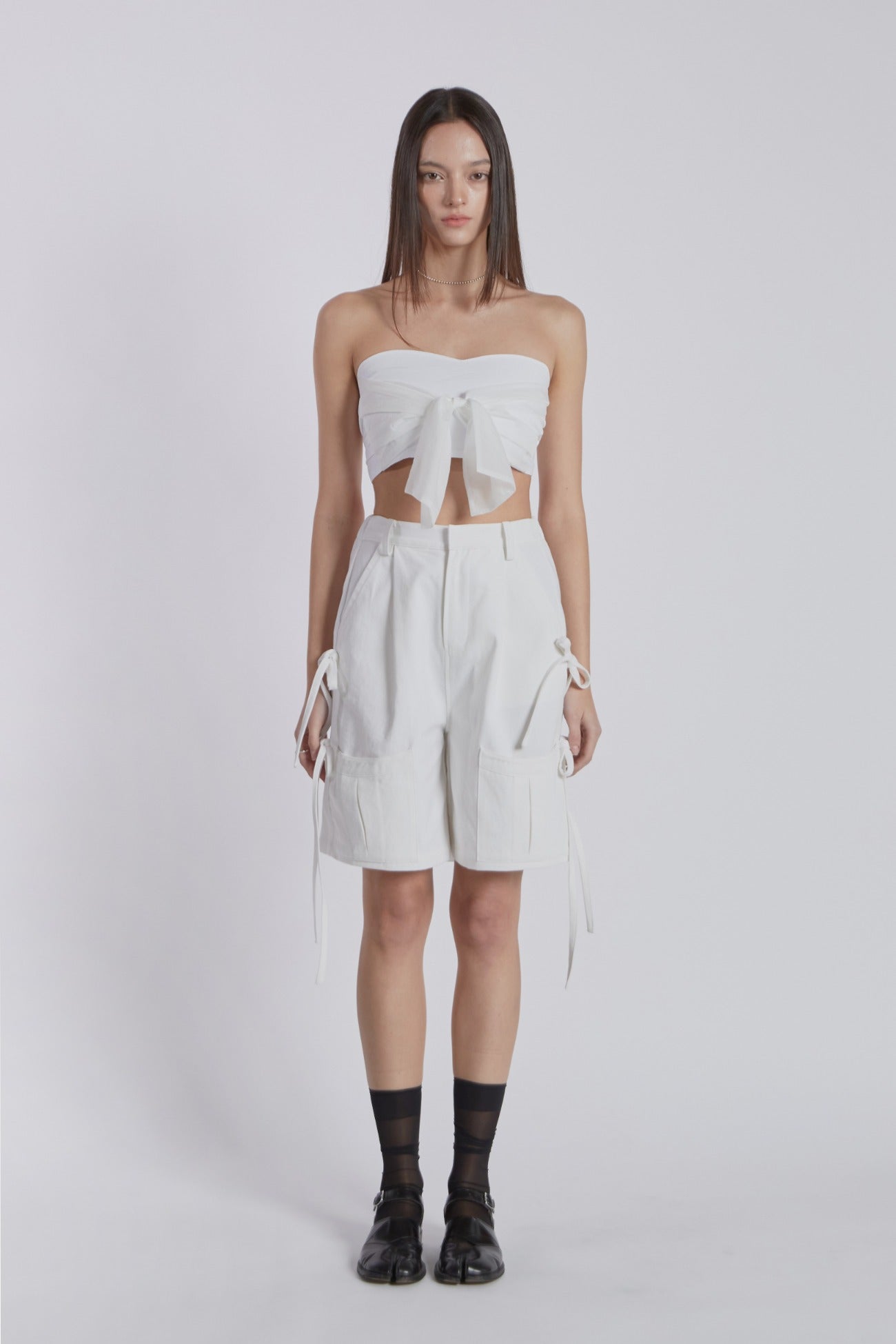 jinjuse-ss-26-strap-pocket-bermuda-pants-white-white-s