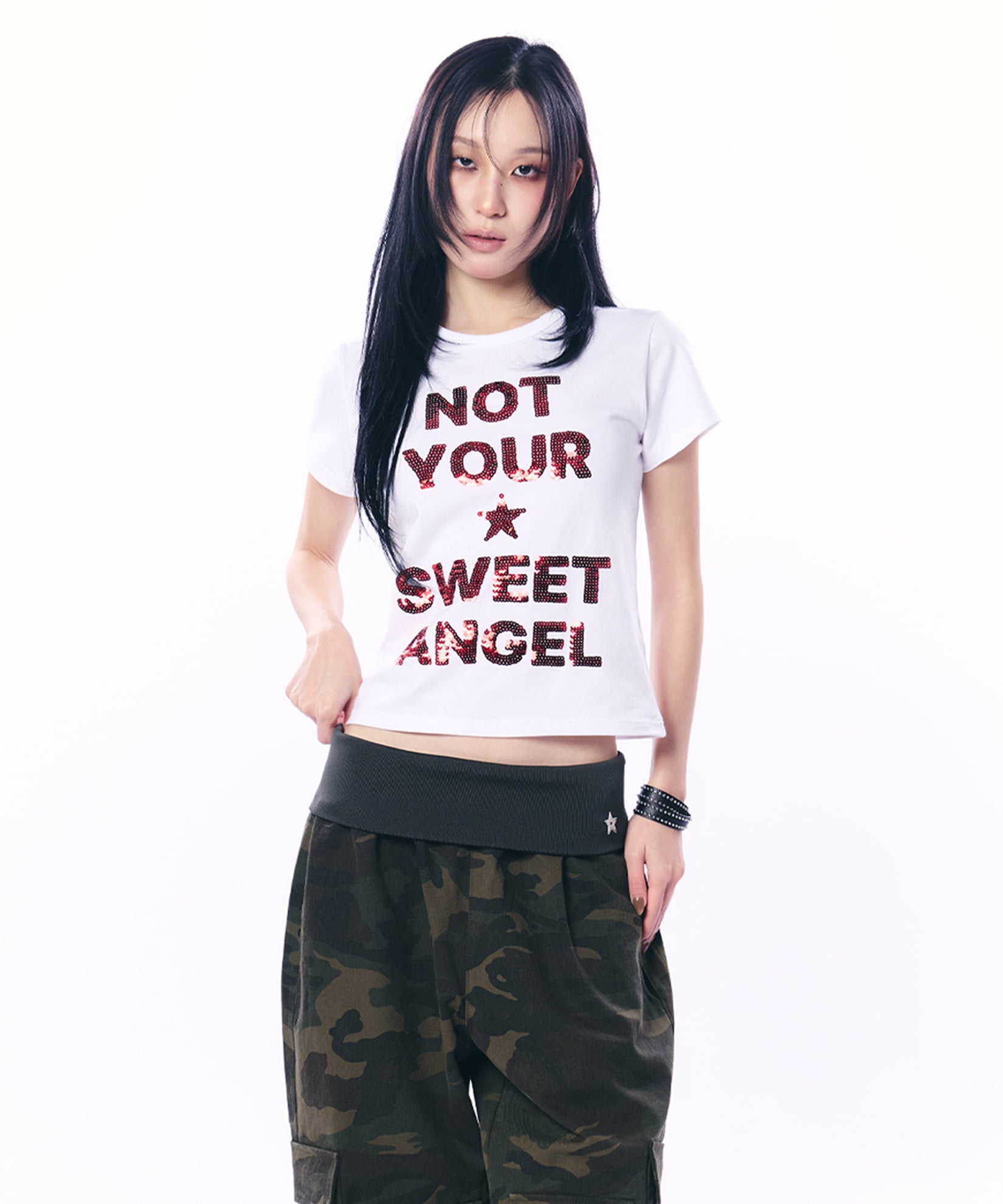 setup-exe-ss-26-sequin-lettering-top-white-white-s
