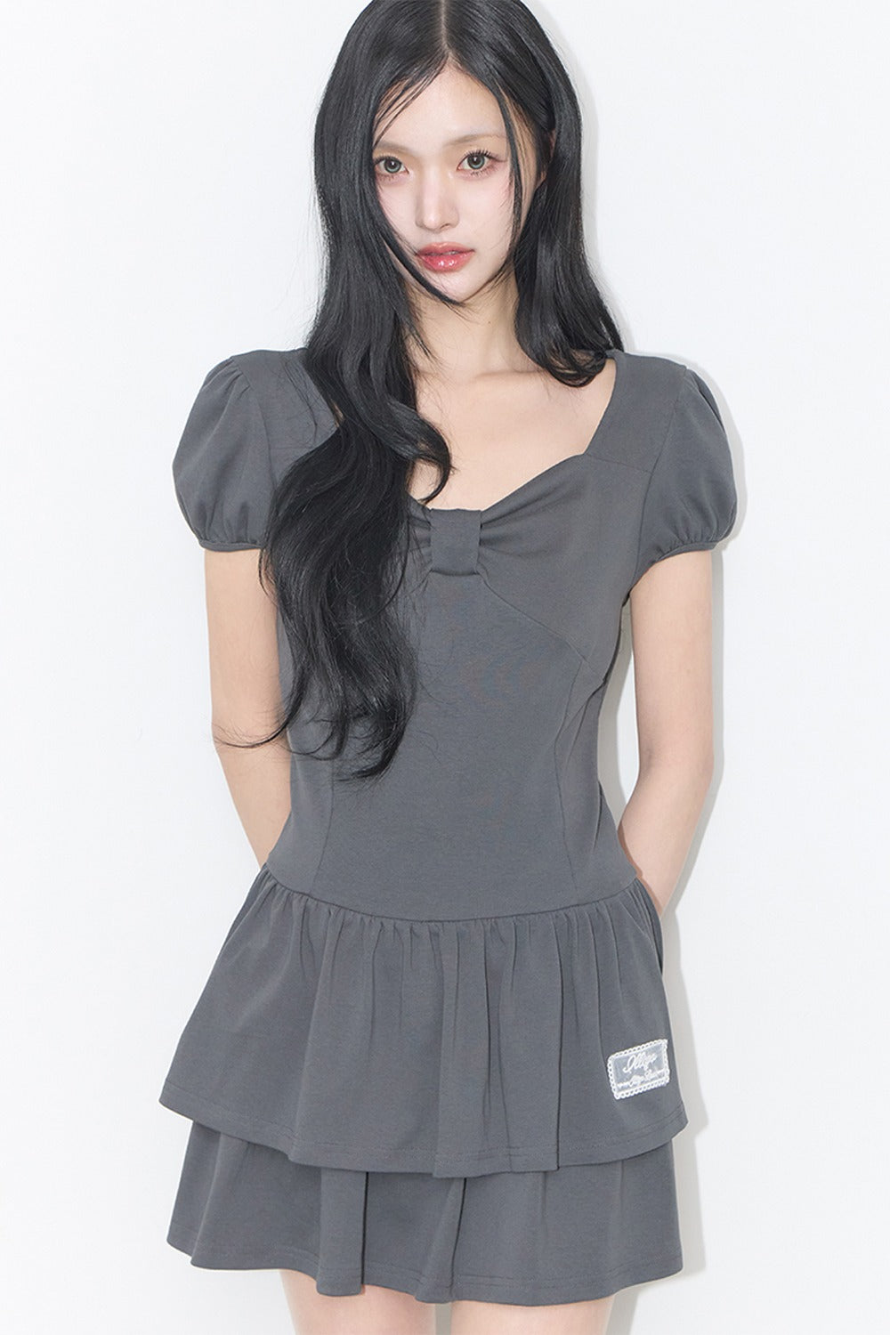 illigo-ss-26-bow-flare-mini-dress-charcoal-charcoal-s