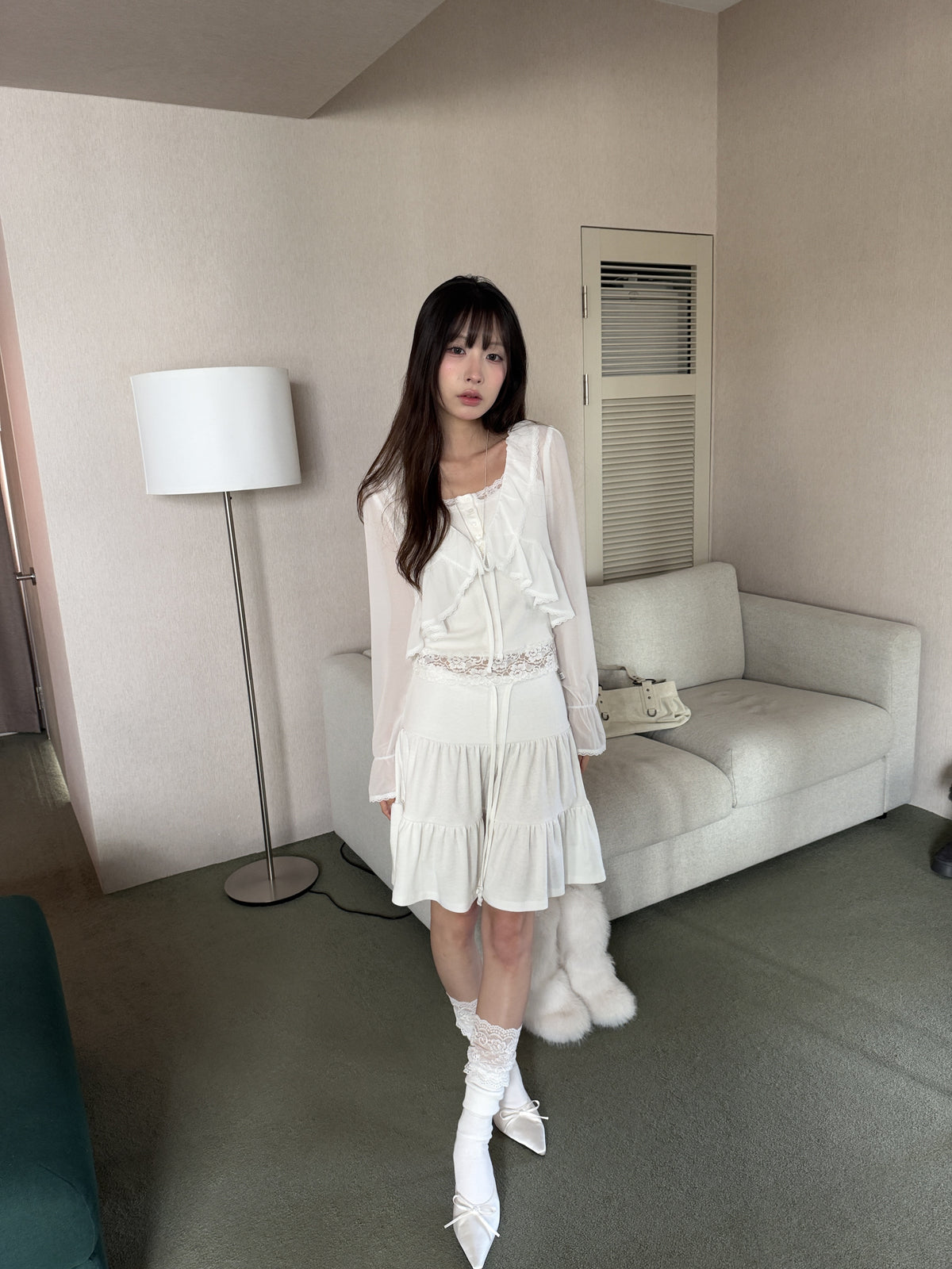 daynee-fw-26-lace-ruffle-cardigan-dolly-lace-top-momo-skirt-ivory-ivory-s