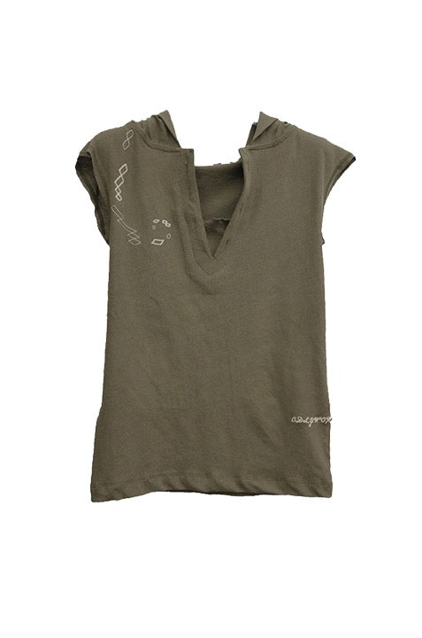 odlyworkshop-ss-25-slim-fit-sleevless-hoodie,-gust