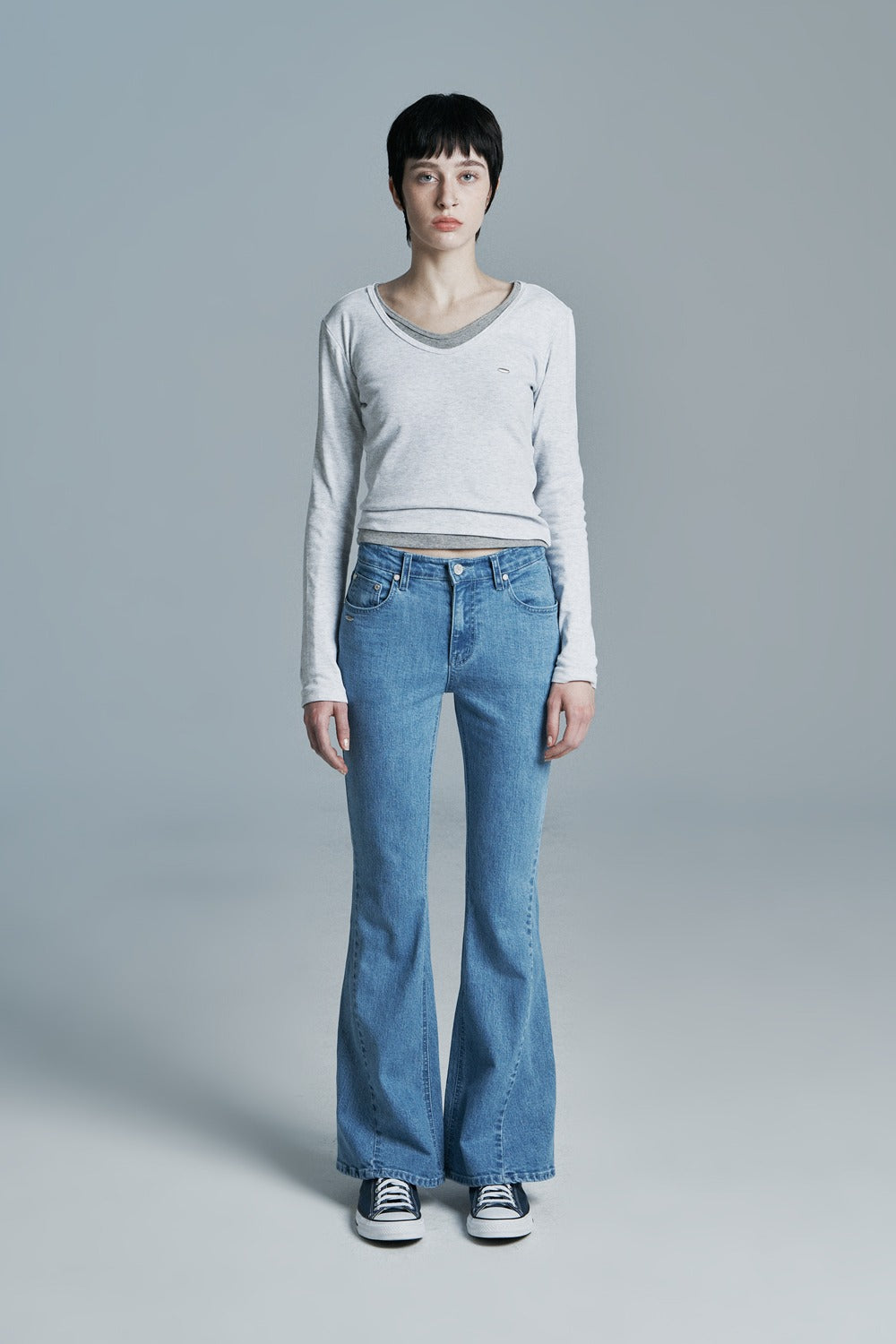 synerjyn-fw-25-day-v-neck-long-sleeve-white-melange-white-melange-s