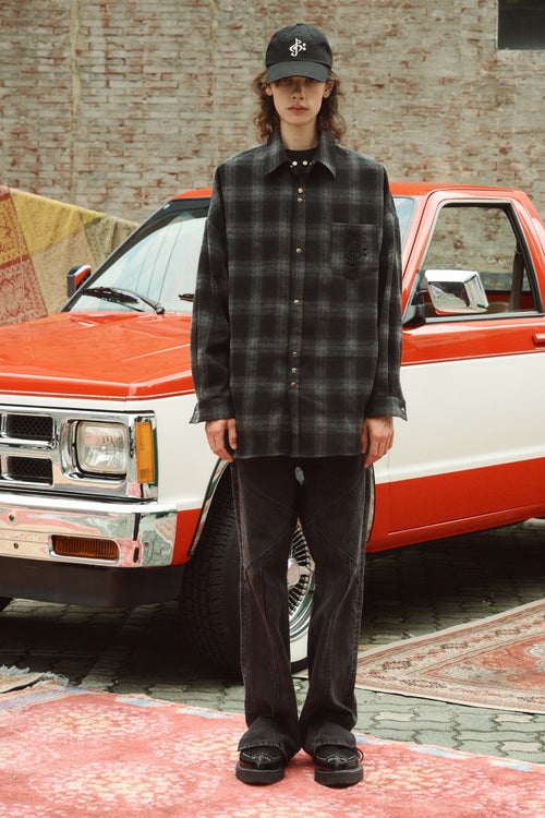 2113-studio-fw-26-autumn-trip-shirts-black-black-s