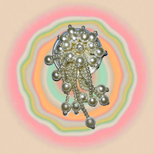 3amgang-seasonless-falling-white-pearl-phoneholder