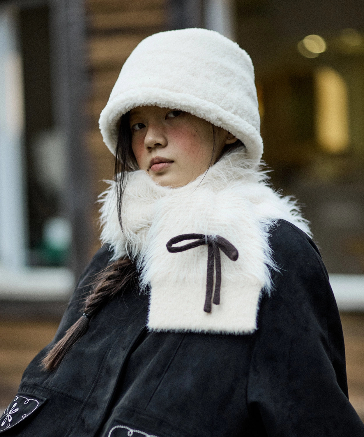 hokuspokus-fw-25-low-fur-bucket-hat-white-white-s