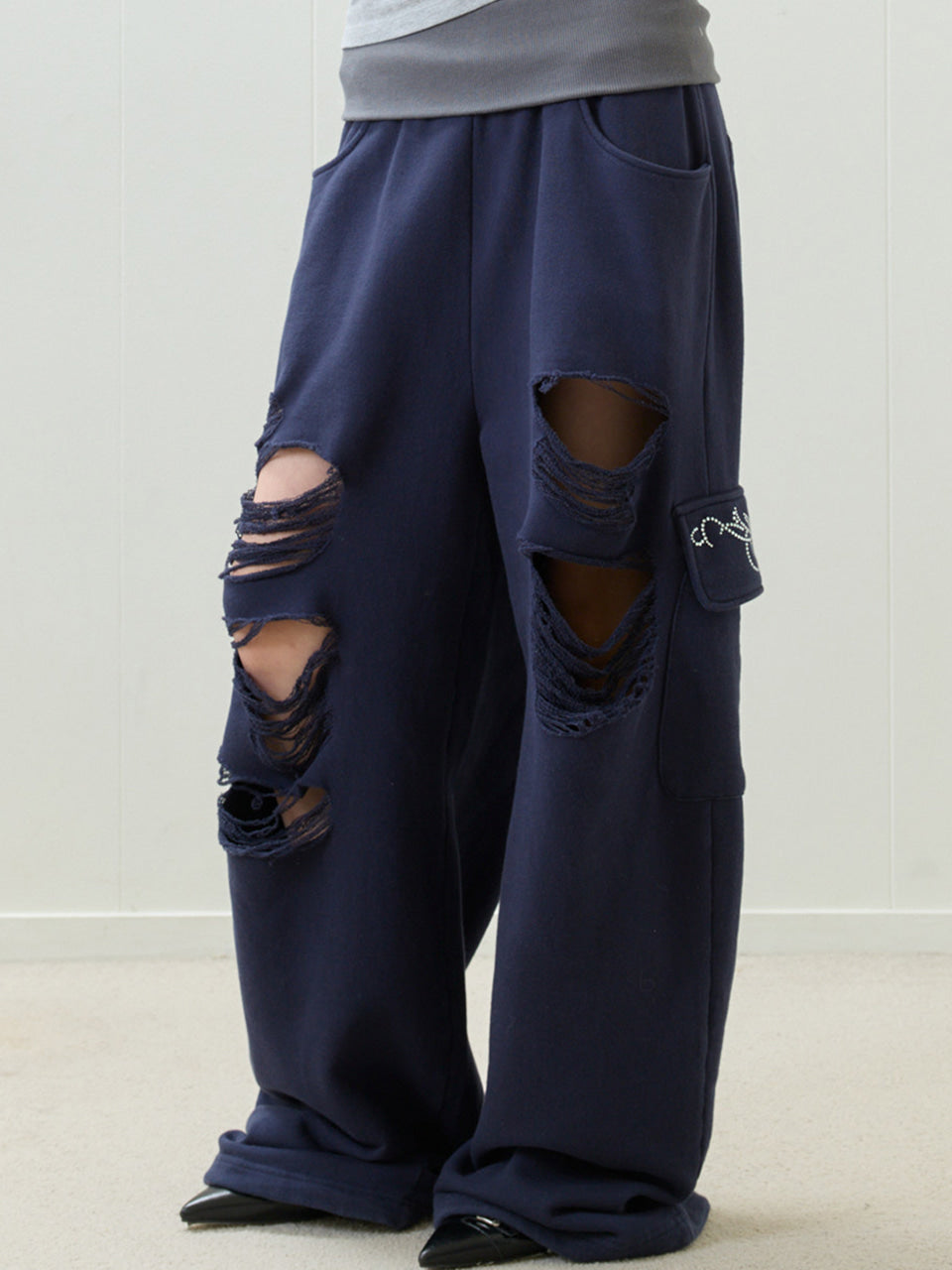 luv-is-true-ss-26-el-damage-coloring-training-pants-navy-navy-s