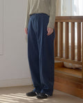 snuggiest-fw-26-zoe-one-tuck-chino-pants-navy-navy-s