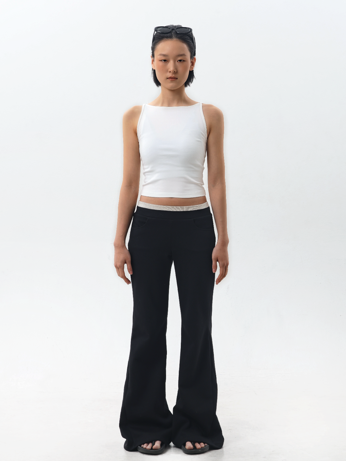 ownser-ss-25-ownser-ending-bootcut-sweatpantsblack-black-s