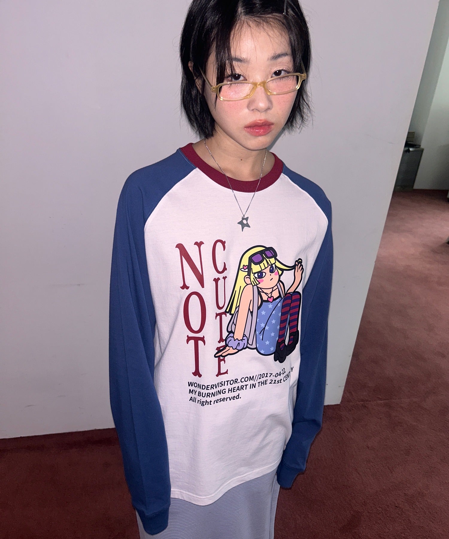 wonder-visitor-fw-24-sour-girl-raglan-lst-white