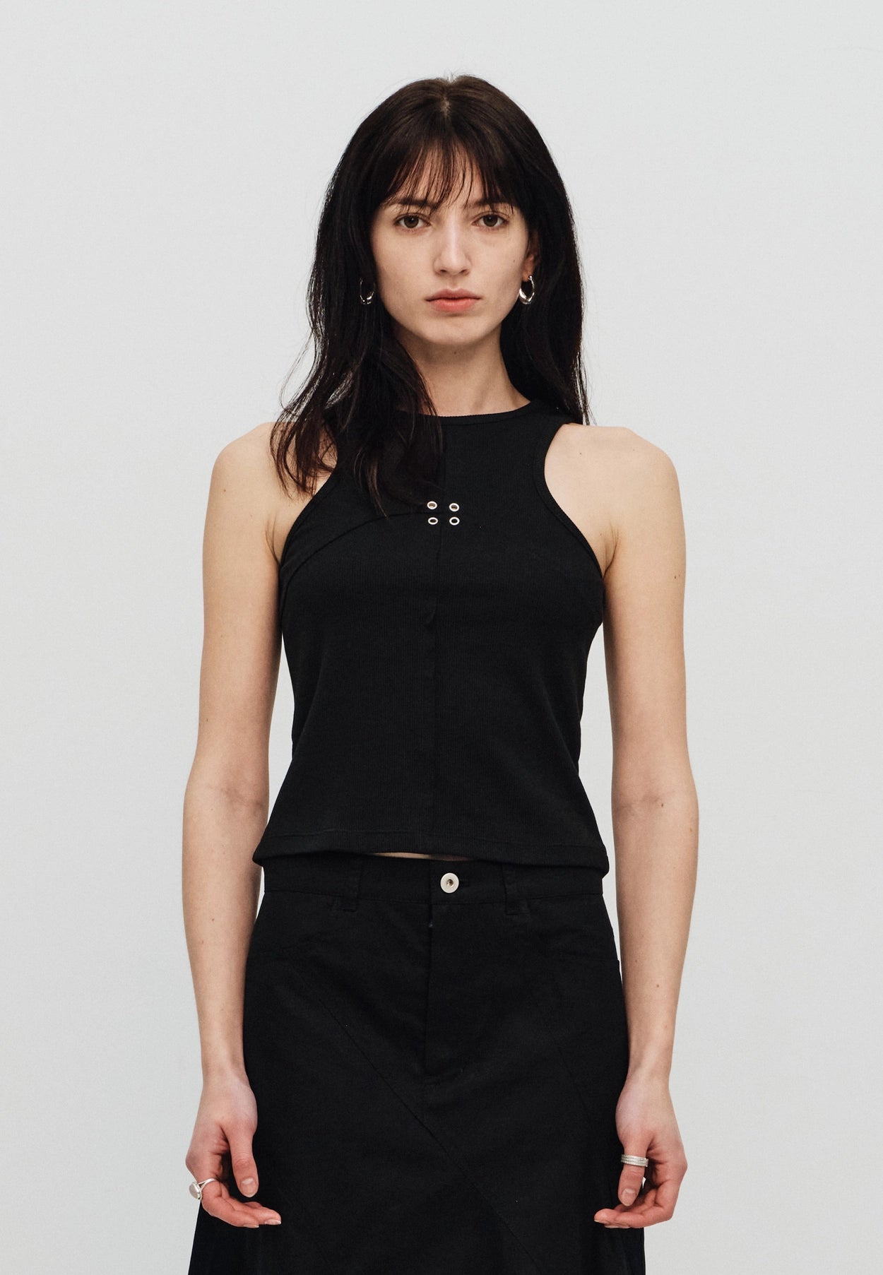 sealot-ss-25-signature-cut-eylet-basic-sleeveless-top-black-black-o