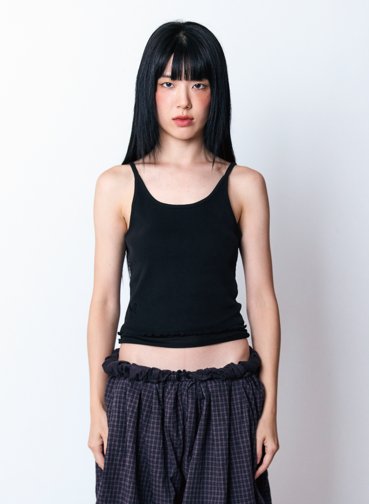 guwolsibil-fw-26-see-through-crop-sleeveless-black-black-s