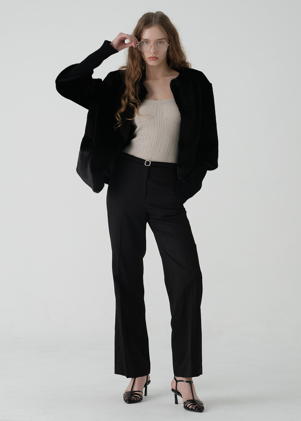 onne-ss-26-mink-faux-fur-detachable-knit-sleeve-black-black-s