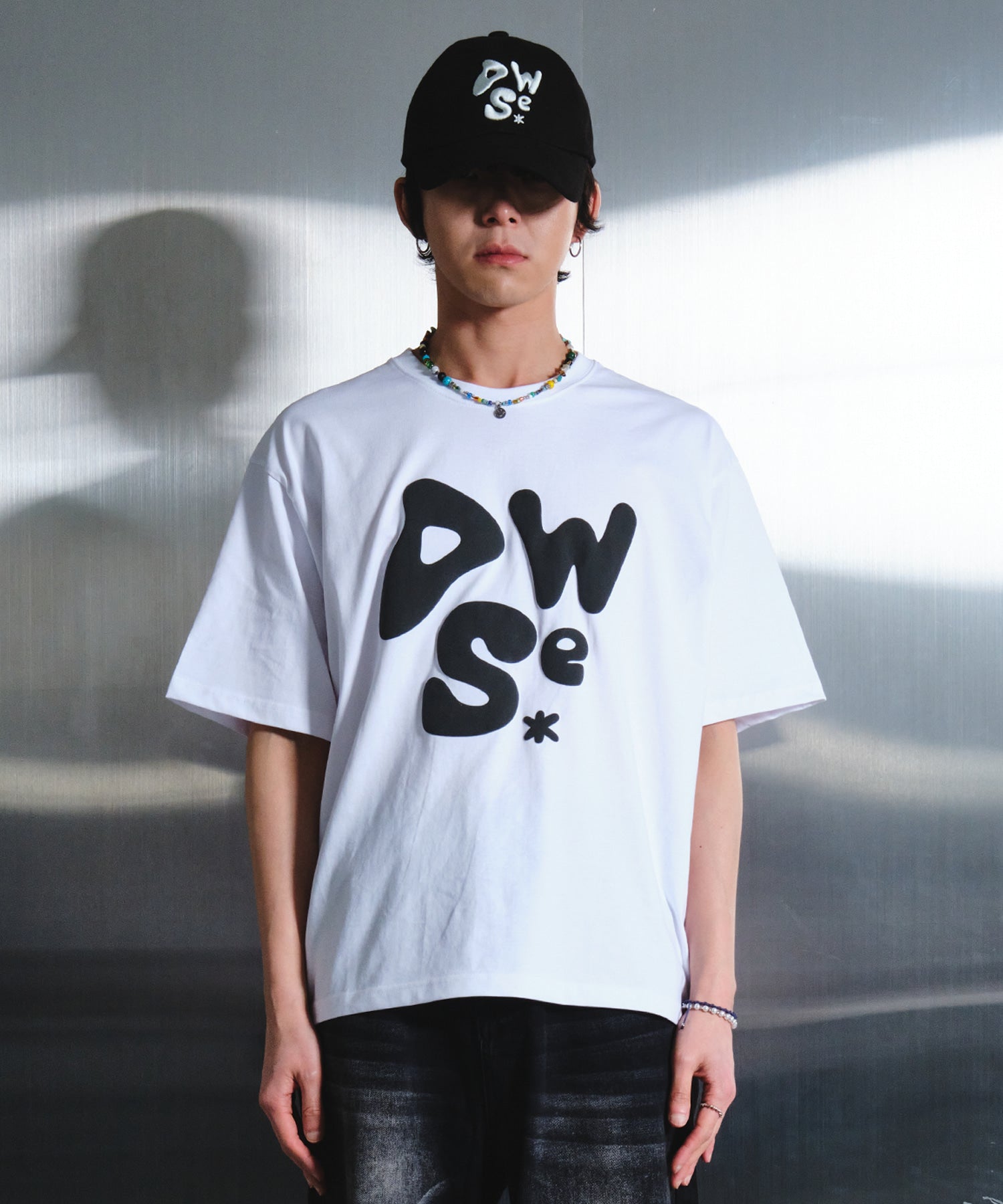 dwscompany-ss-25-round-logo-tshirt-(white)
