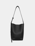 demaker-fw-25-woody-bucket-bag-black-black-o