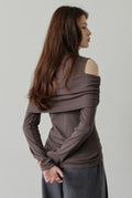makeatoast-fw-26-off-shoulder-turtleneck-t-shirt-khaki-khaki-s