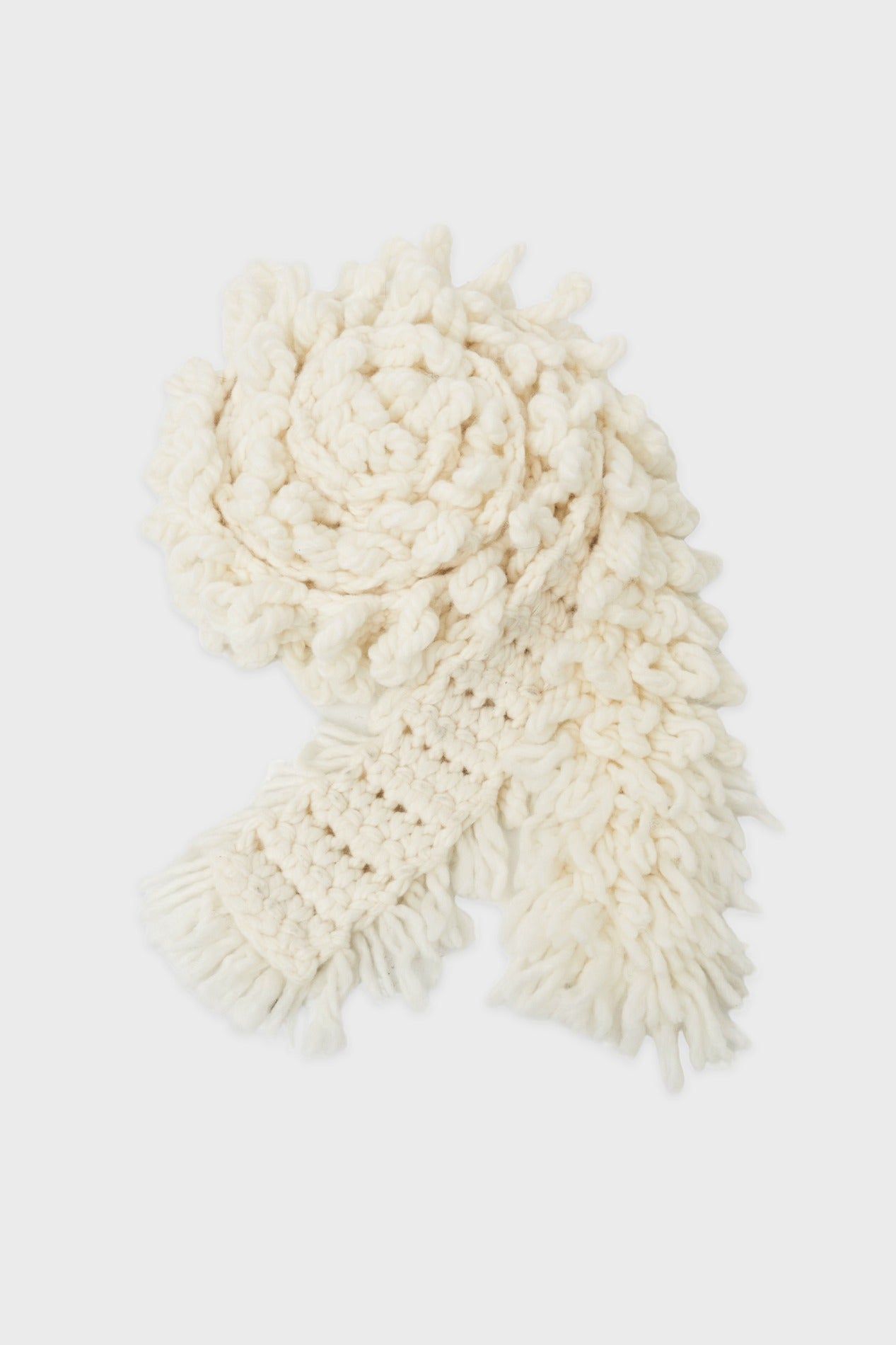sinoon-fw-25-fringed-knit-scarf-ivory-ivory-s