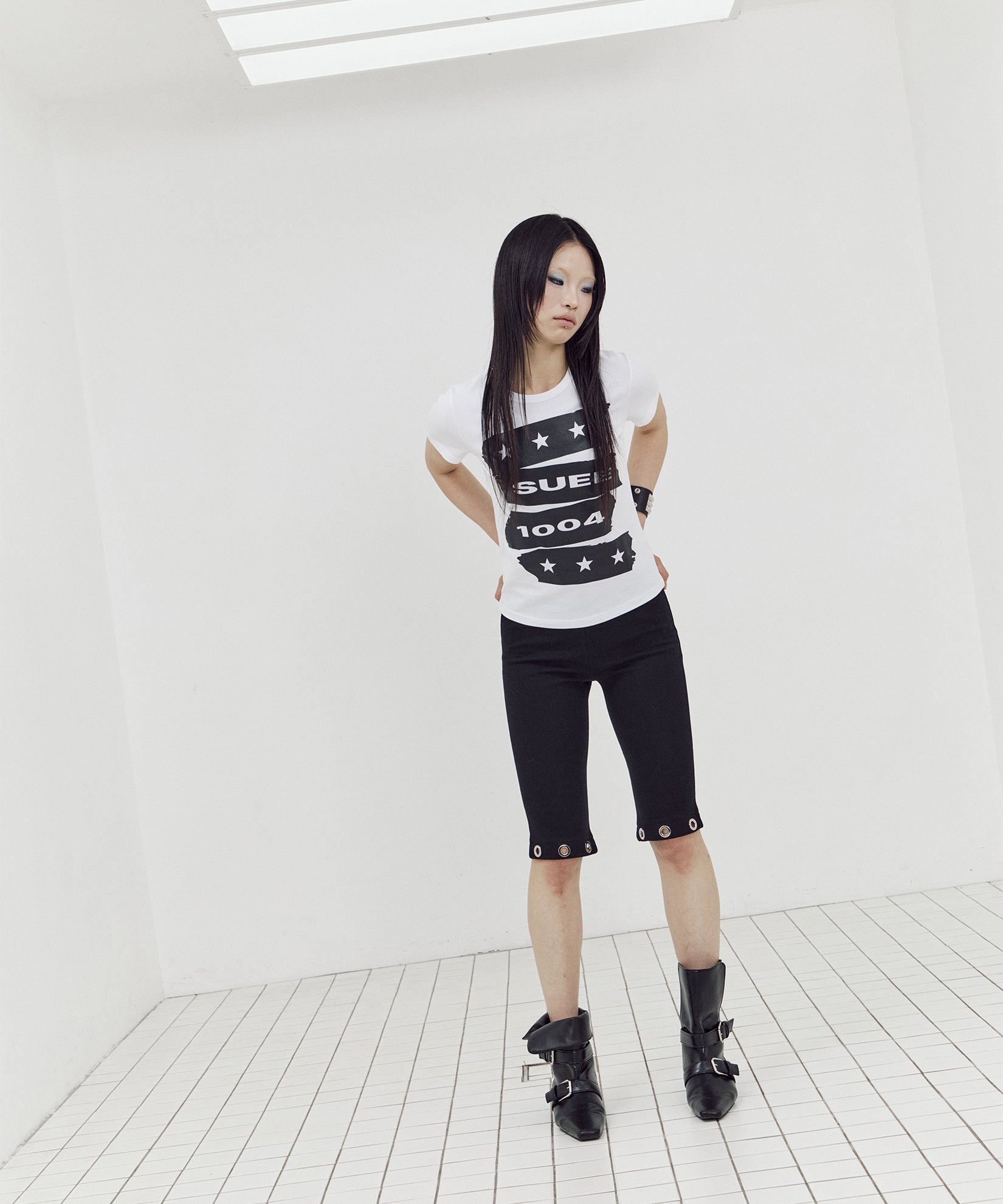 steup-exe-ss-26-eyelet-capri-leggings-black-black-s