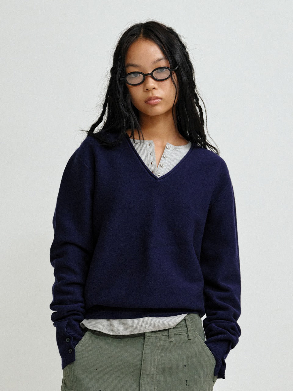 plzproject-fw-26-fine-v-neck-knit-navy-navy-s