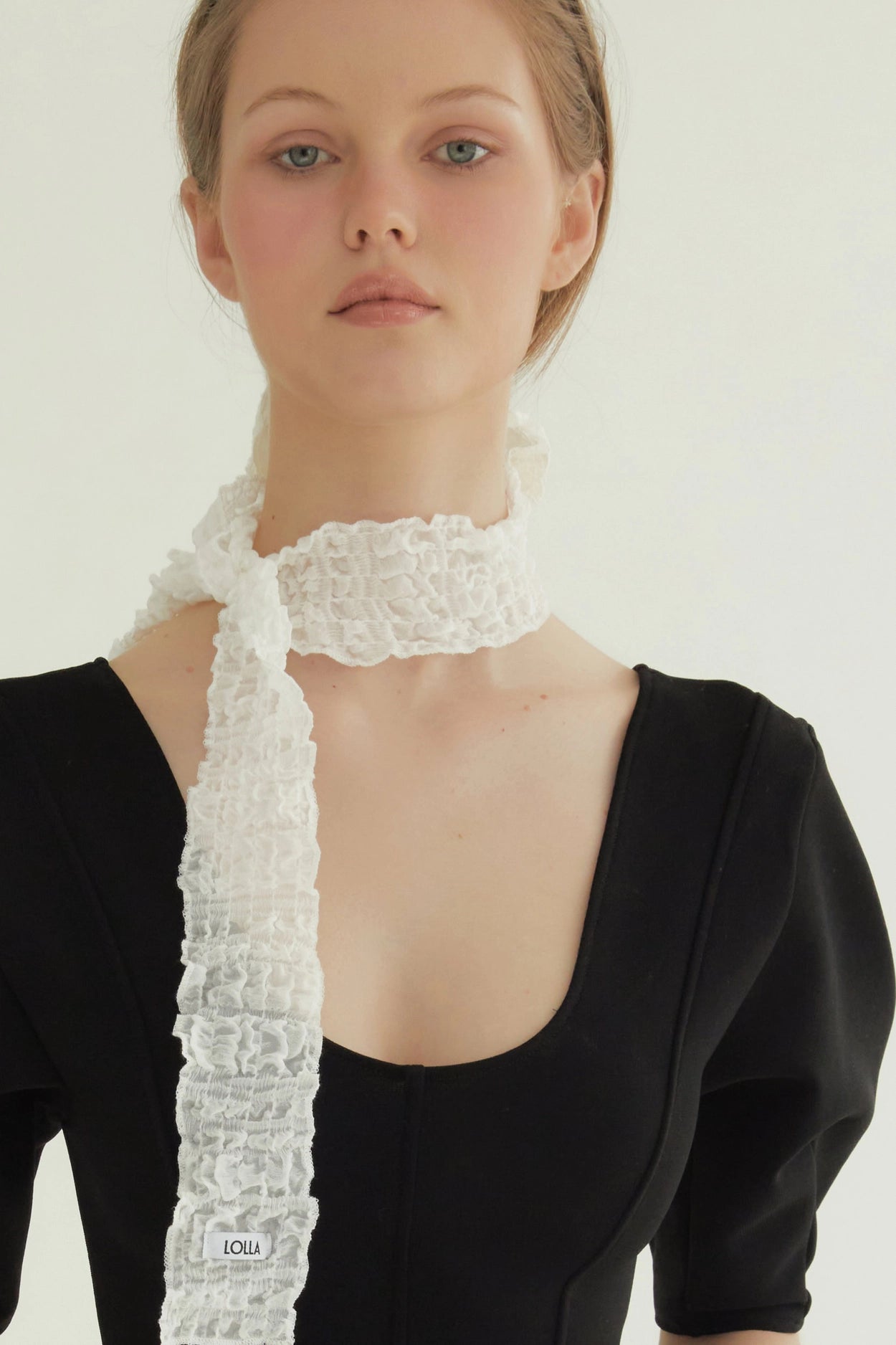 lolla-seasonless-bubble-tie-(white)