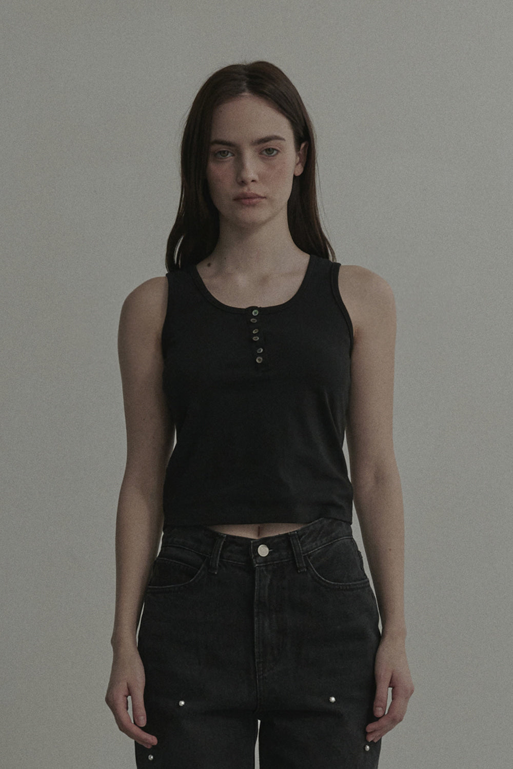 mausoleum-ss-25-bowen-sleeveless-topblack