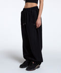 call-out-new-year-fw-26-cony-ruffle-pants-black-black-s