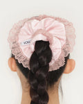 lolla-seasonless-ciel-ros?-scrunchie-(pink)