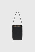 anedit-fw-26-portrait-pebble-graine-bucket-bag-black-beige-s