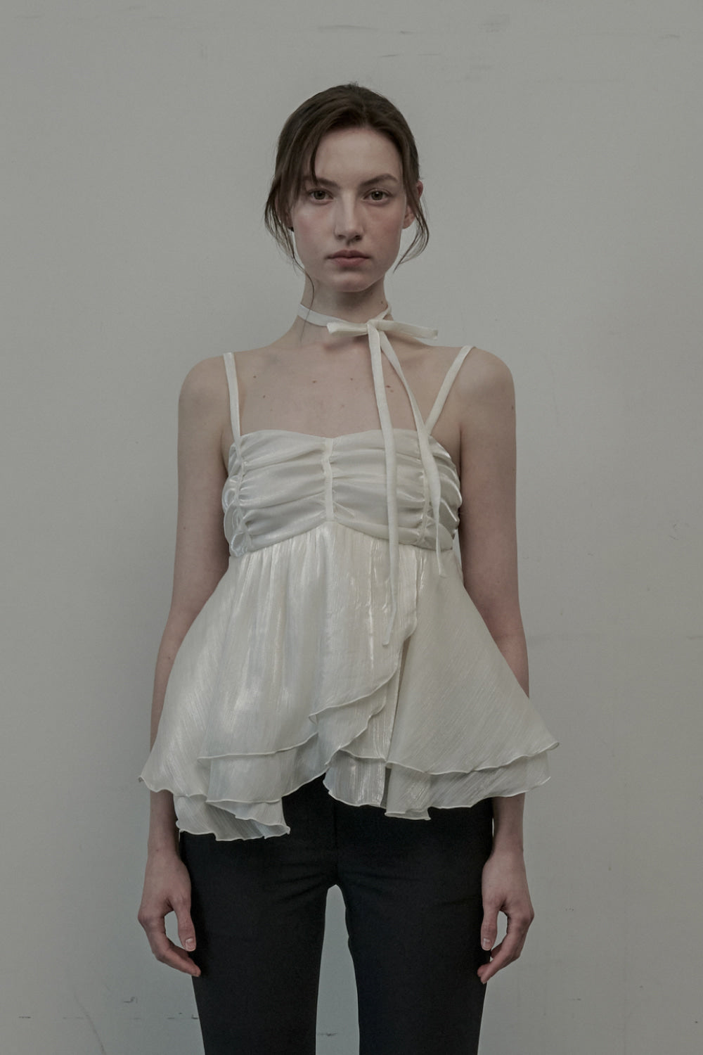 mausoleum-ss-25-dew-crape-muffler-sleeveless-topivory