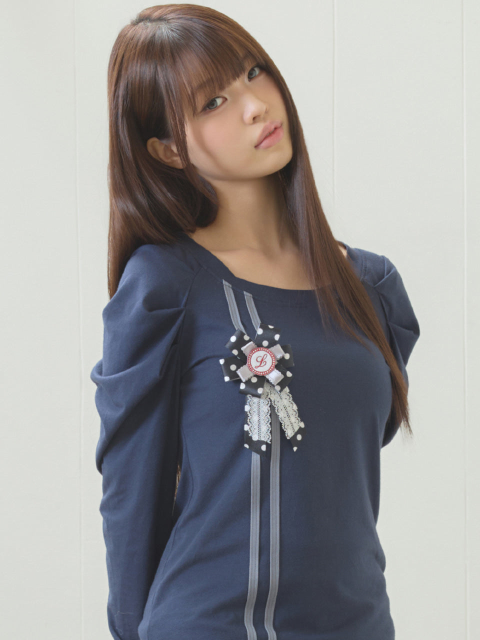 luv-is-true-ss-26-el-rosette-shirring-tee-navy-navy-s