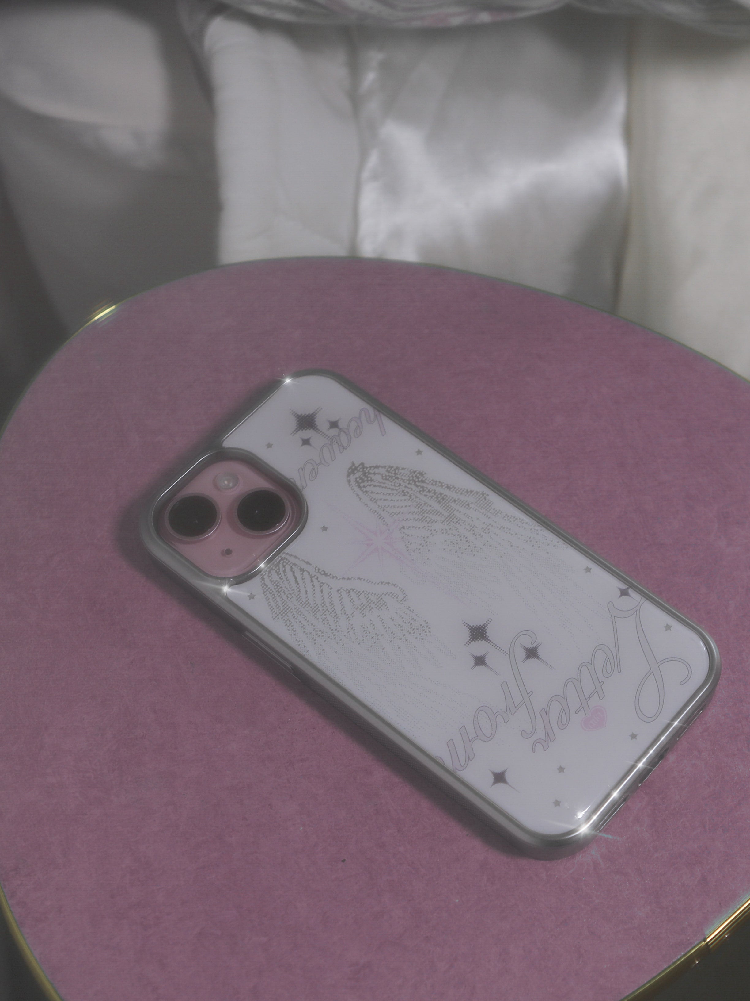 atta-fw-25-lfh-lost-wings-silver-epoxy-phone-case-white-o