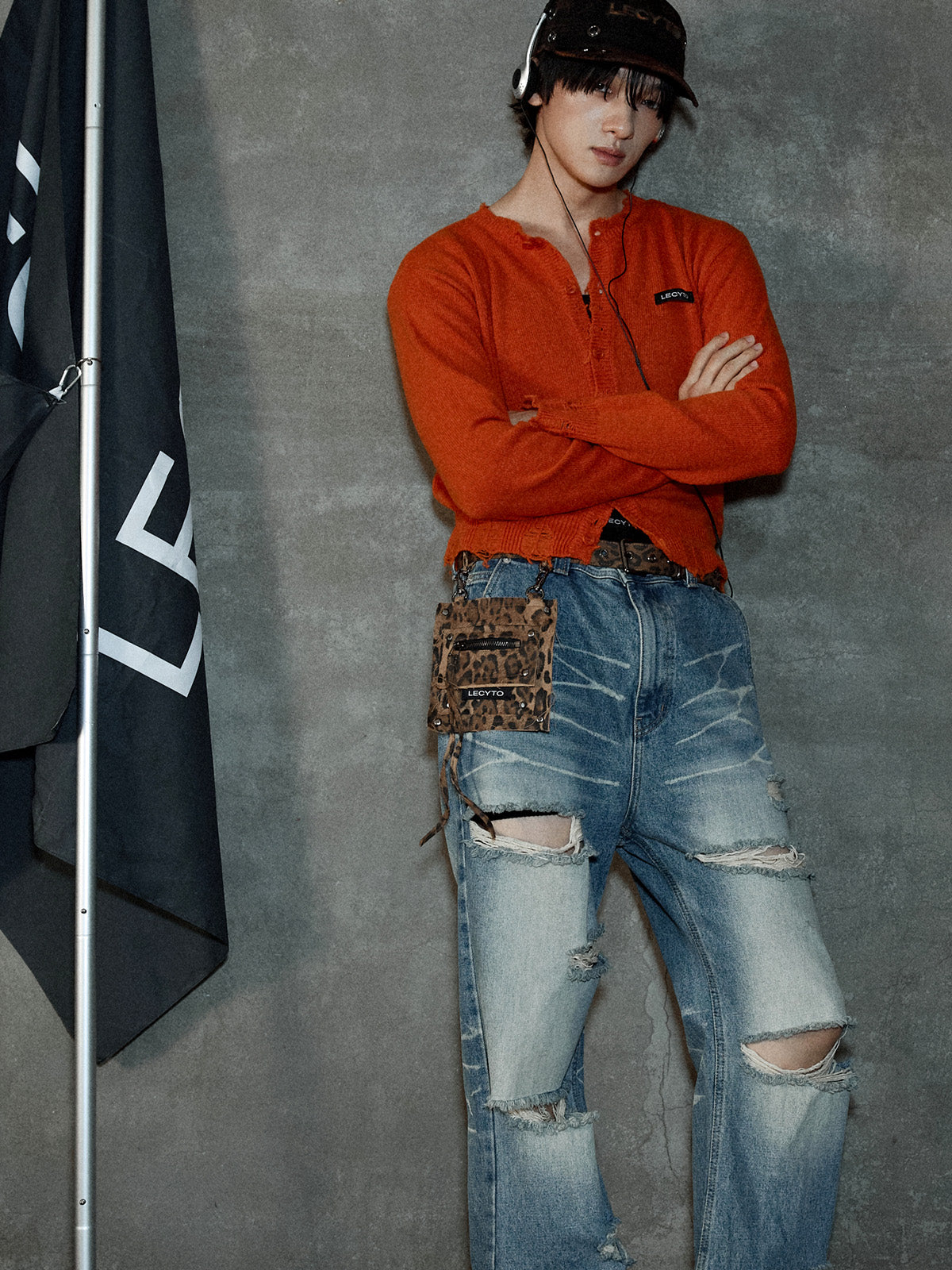 lecyto-fw-25-destroyed-round-wool-knit-cardigan-orange-orange-s