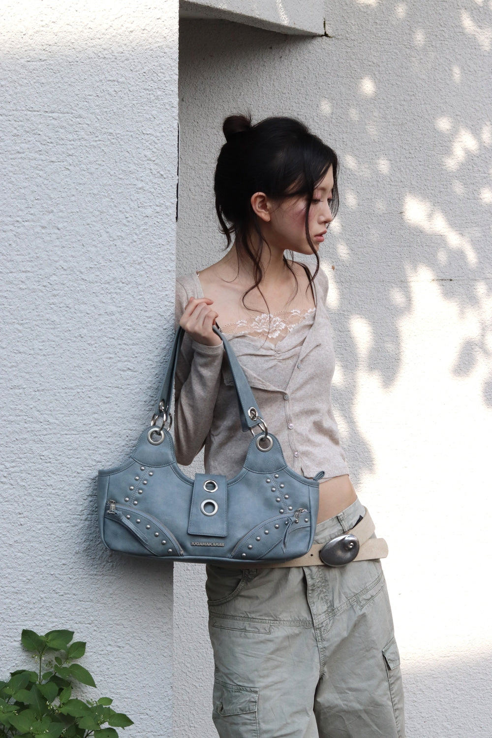 iugamakaras-fw-26-studded-ring-vintage-shoulder-bag-sky-blue-sky-blue-s