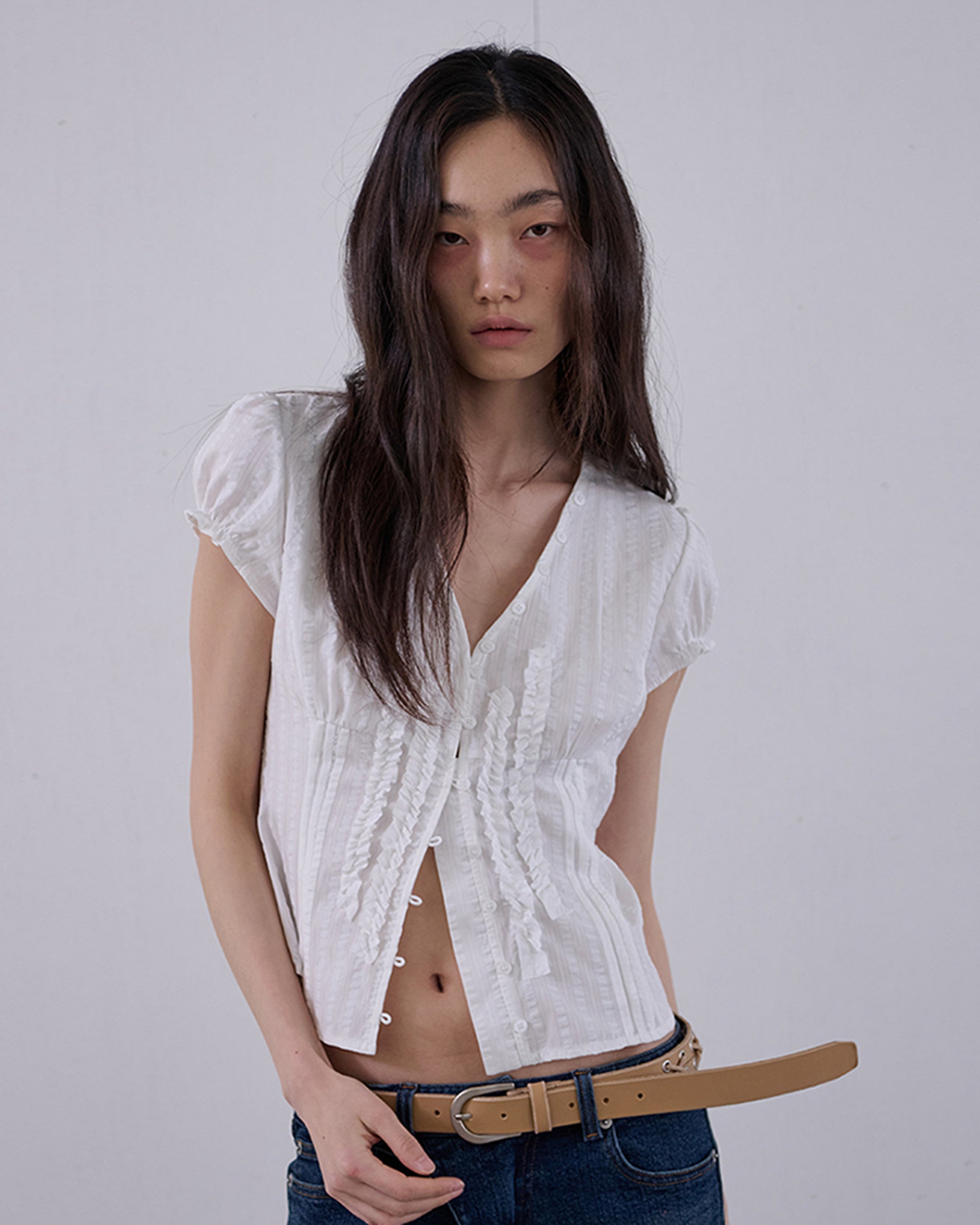 ordes-ss-26-raw-edge-ruffle-blouse-white-white-s