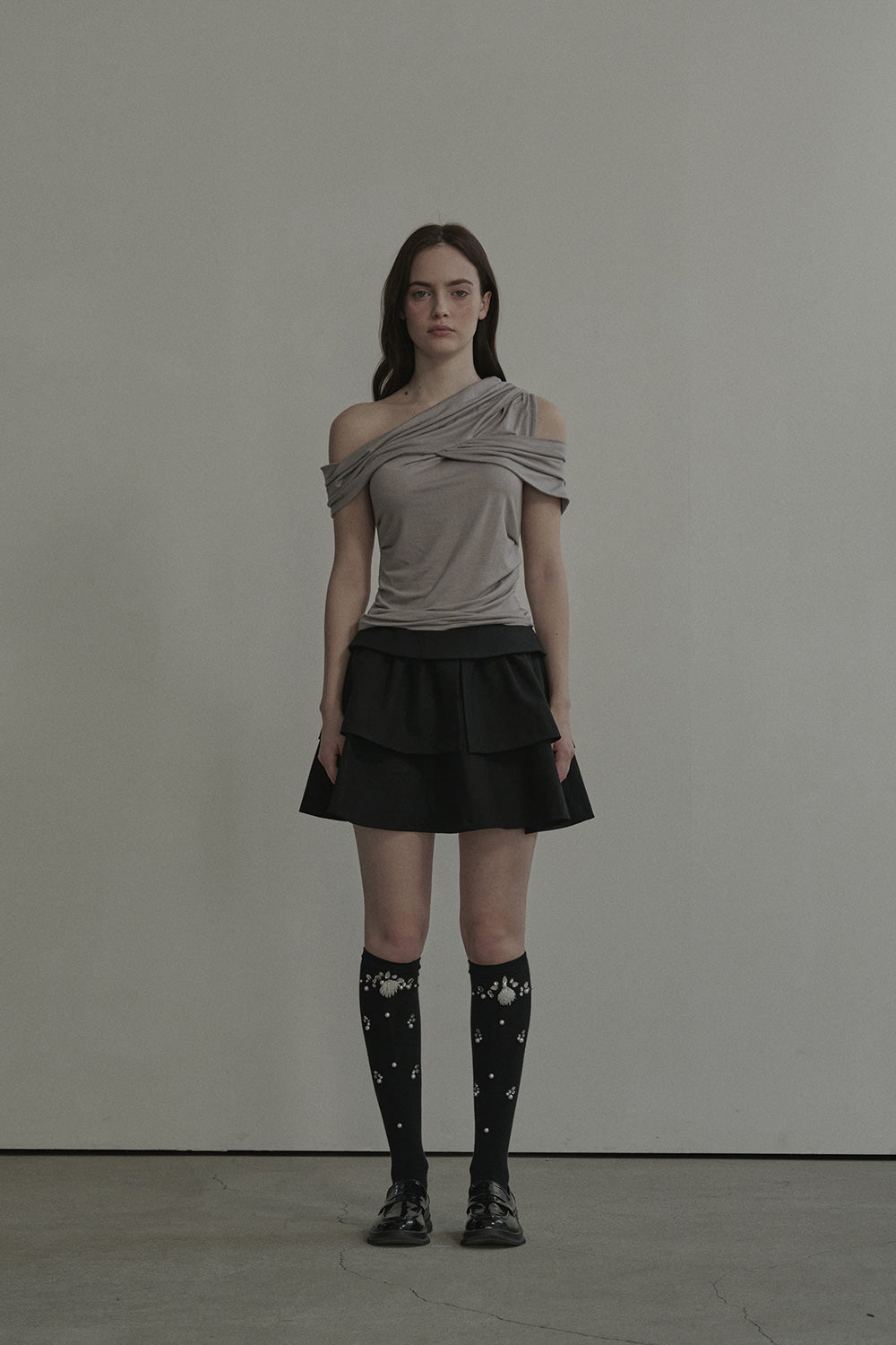 mausoleum-ss-25-slit-cancan-suit-skirtblack