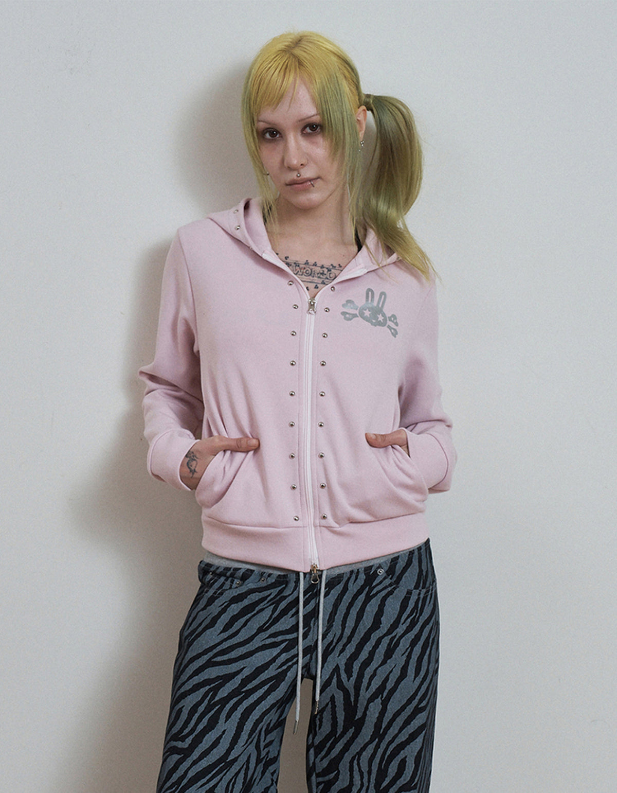 setup-exe-fw-26-skull-rabbit-slim-hoodie-zip-up-baby-pink-pink-s