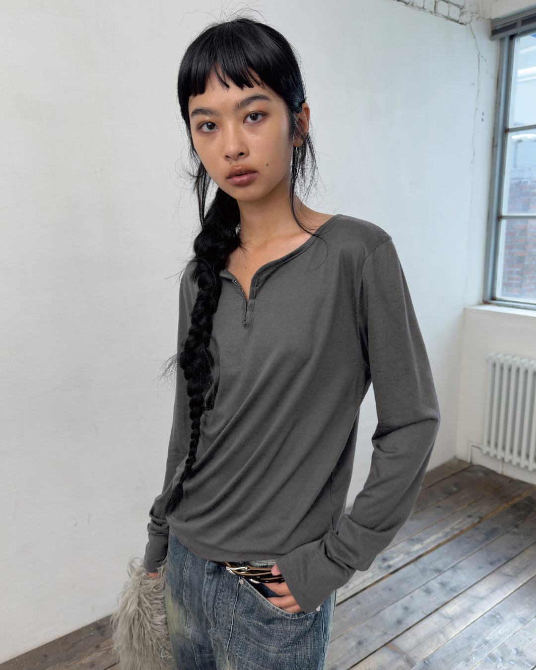 porterna-fw-25-hook-henry-neck-long-sleeve-t-shirt-gray-gray-s