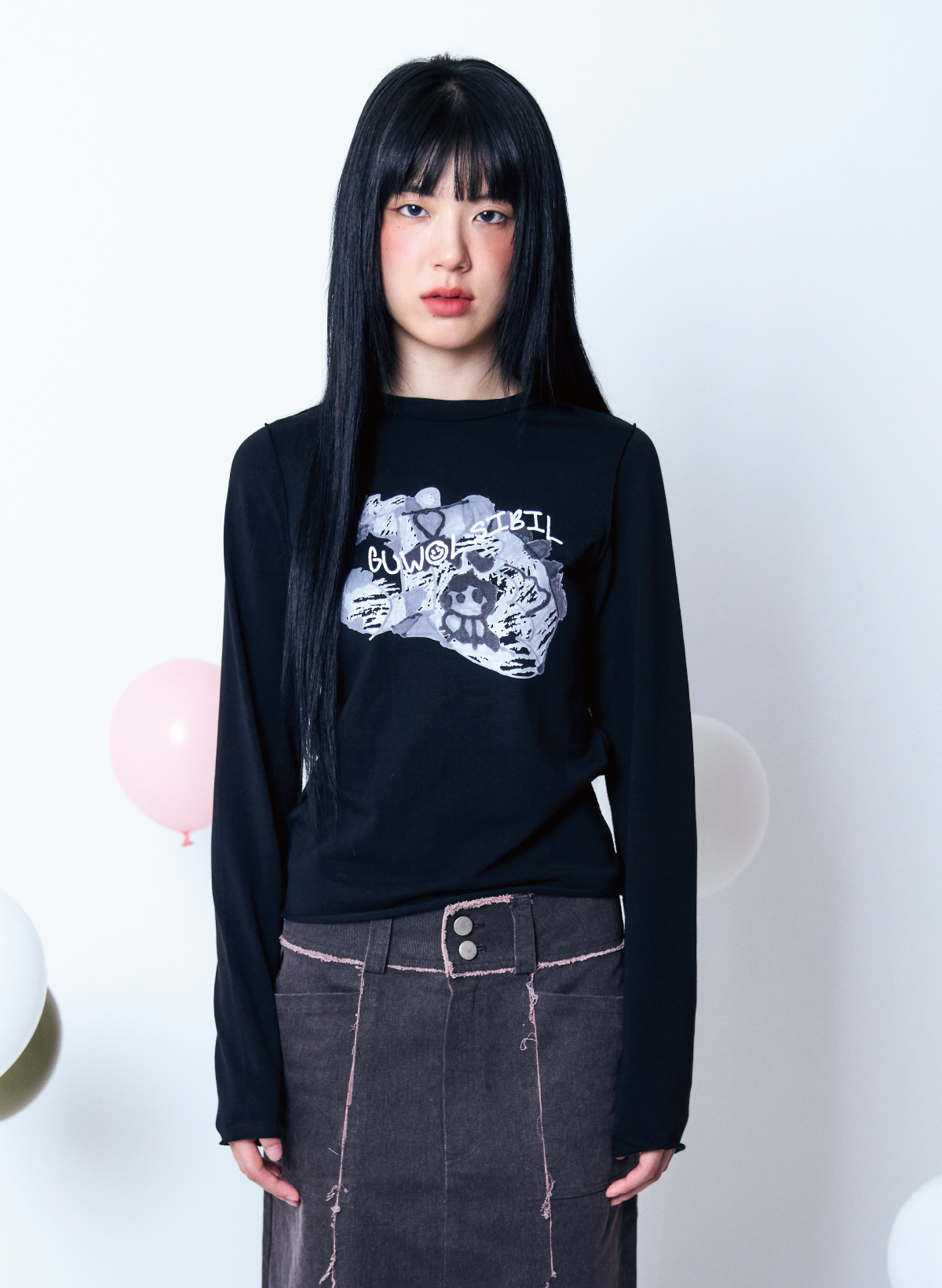 guwolsibil-fw-26-children-reversible-print-t-shirt-black-black-s