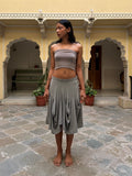 jaeshin-ss-26-wave-contour-mid-skirt-gray-gray-s