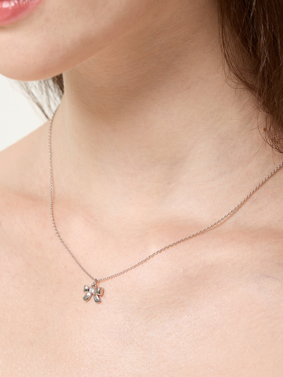 lombrillant-seasonless-marvell-ribbon-cubic-necris