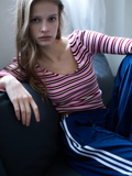 lartigent-ss-26-l23-stripe-deep-v-neck-knit-pink-pink-s