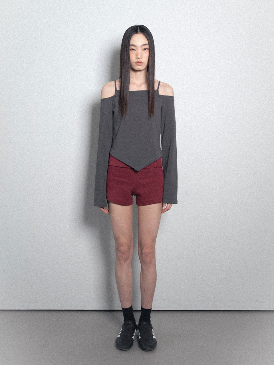 visus-ss-26-fold-over-shorts-burgundy-burglndy-s