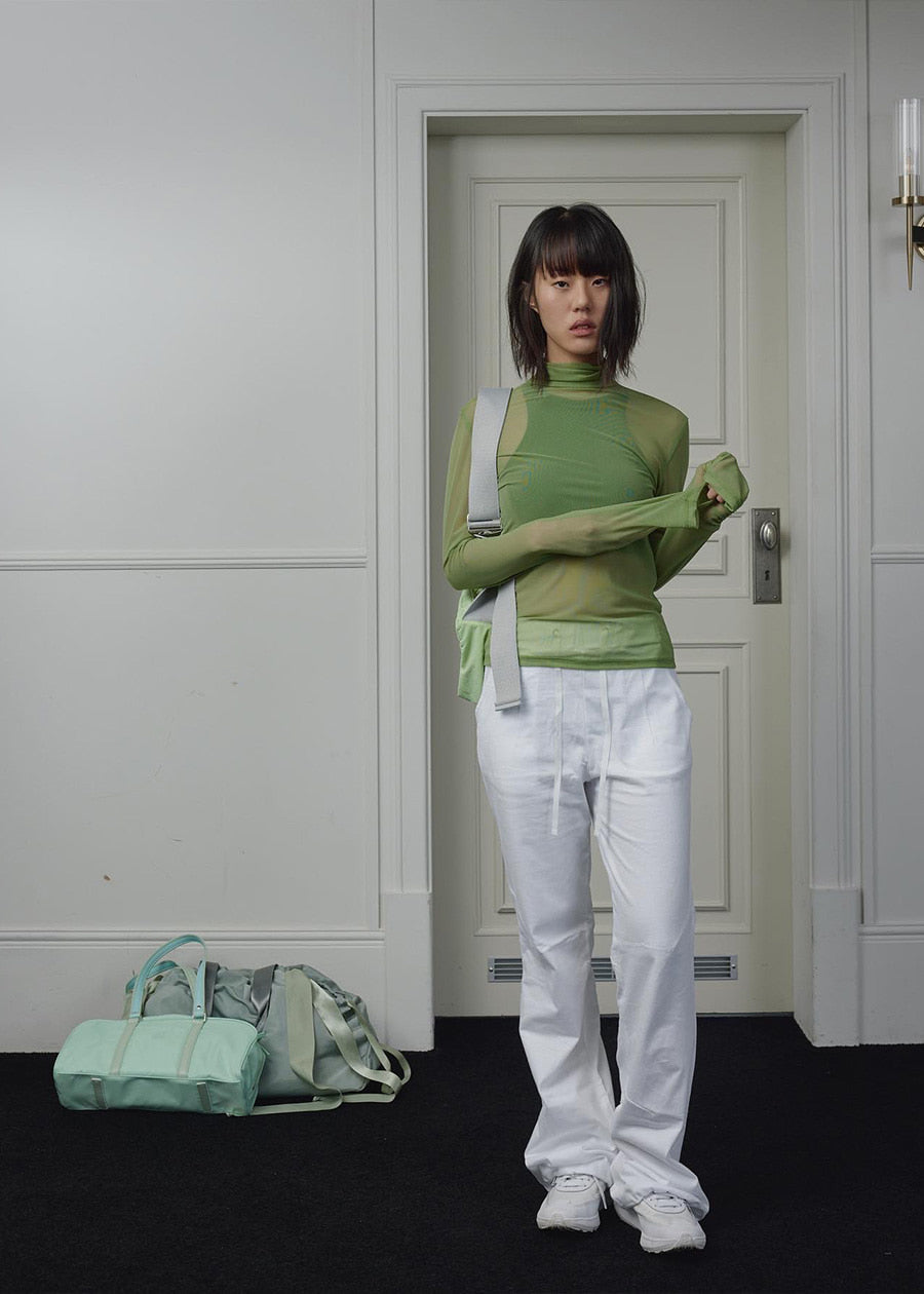 woohwa-fw-26-wrinkle-mesh-turtleneck-green-green-s