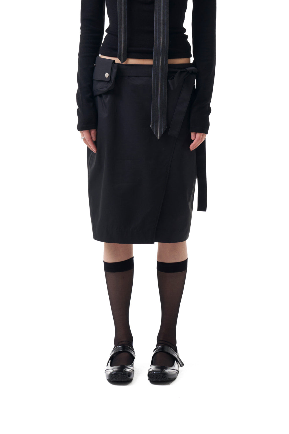 iugamakaras-ss-25-belted-bag-midi-skirt-black-black-s