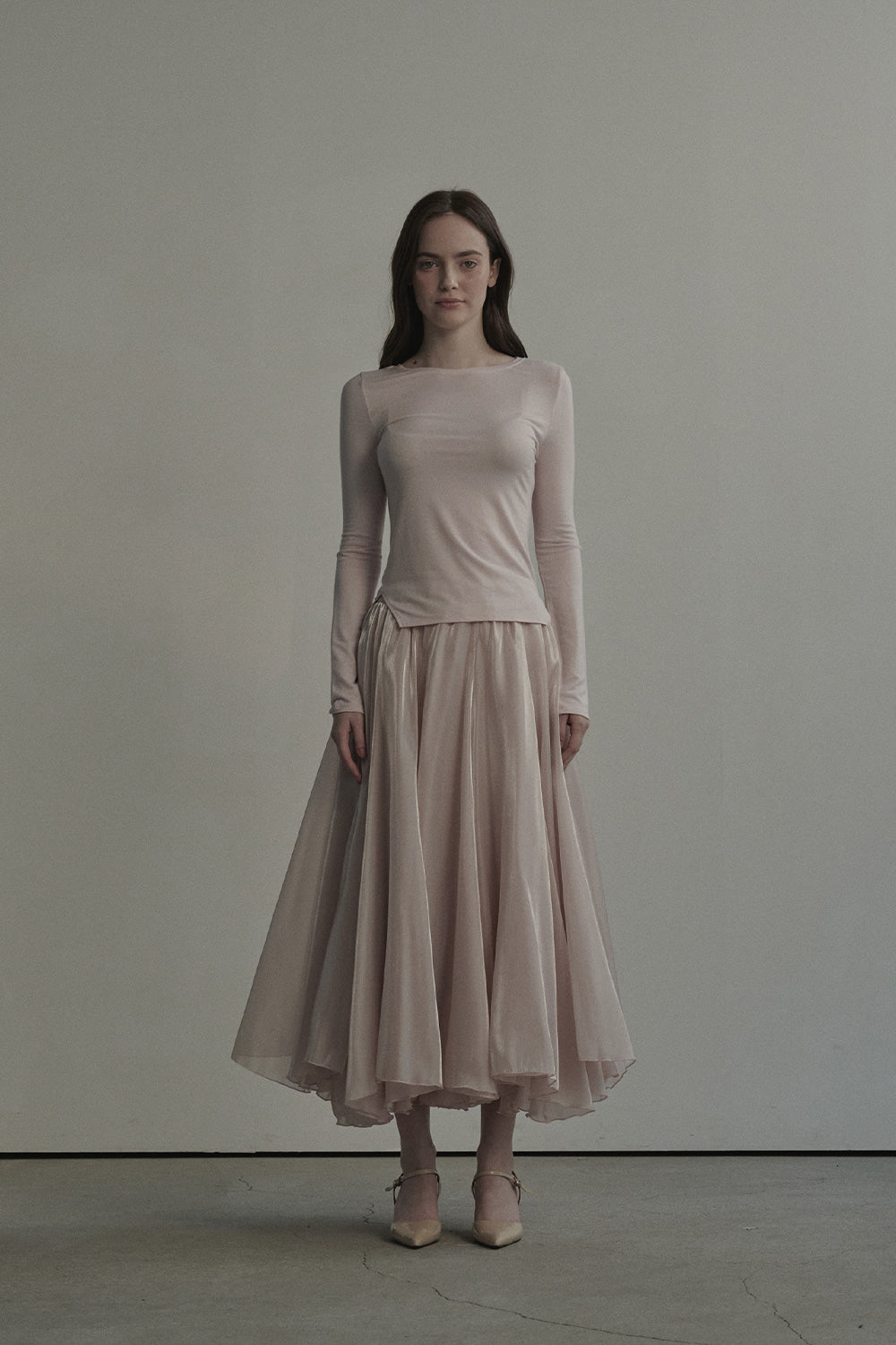 mausoleum-ss-25-nerina-sheer-long-flare-skirtpink