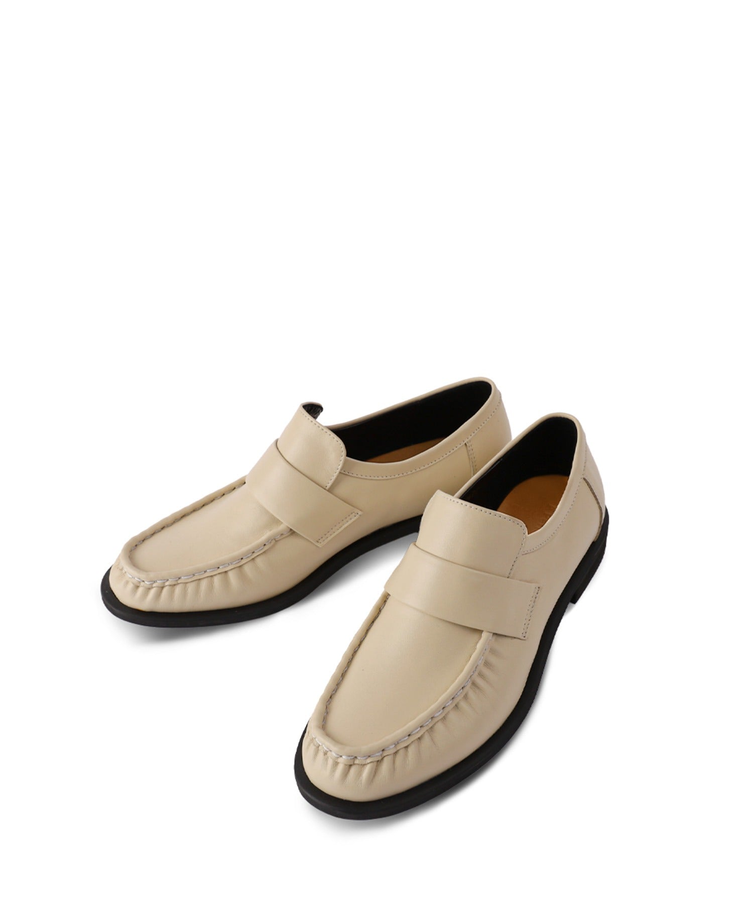 apoa-seasonless-fronces-groupe-loafer-cream