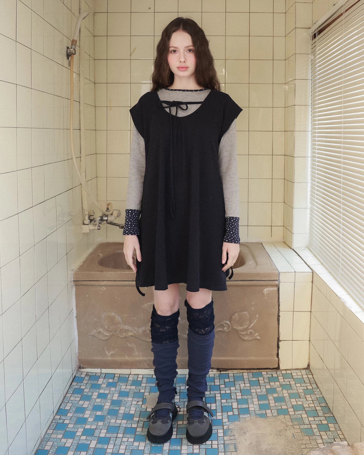 fazed-fw-25-pintuck-waffle-flare-dress-navy-navy-s