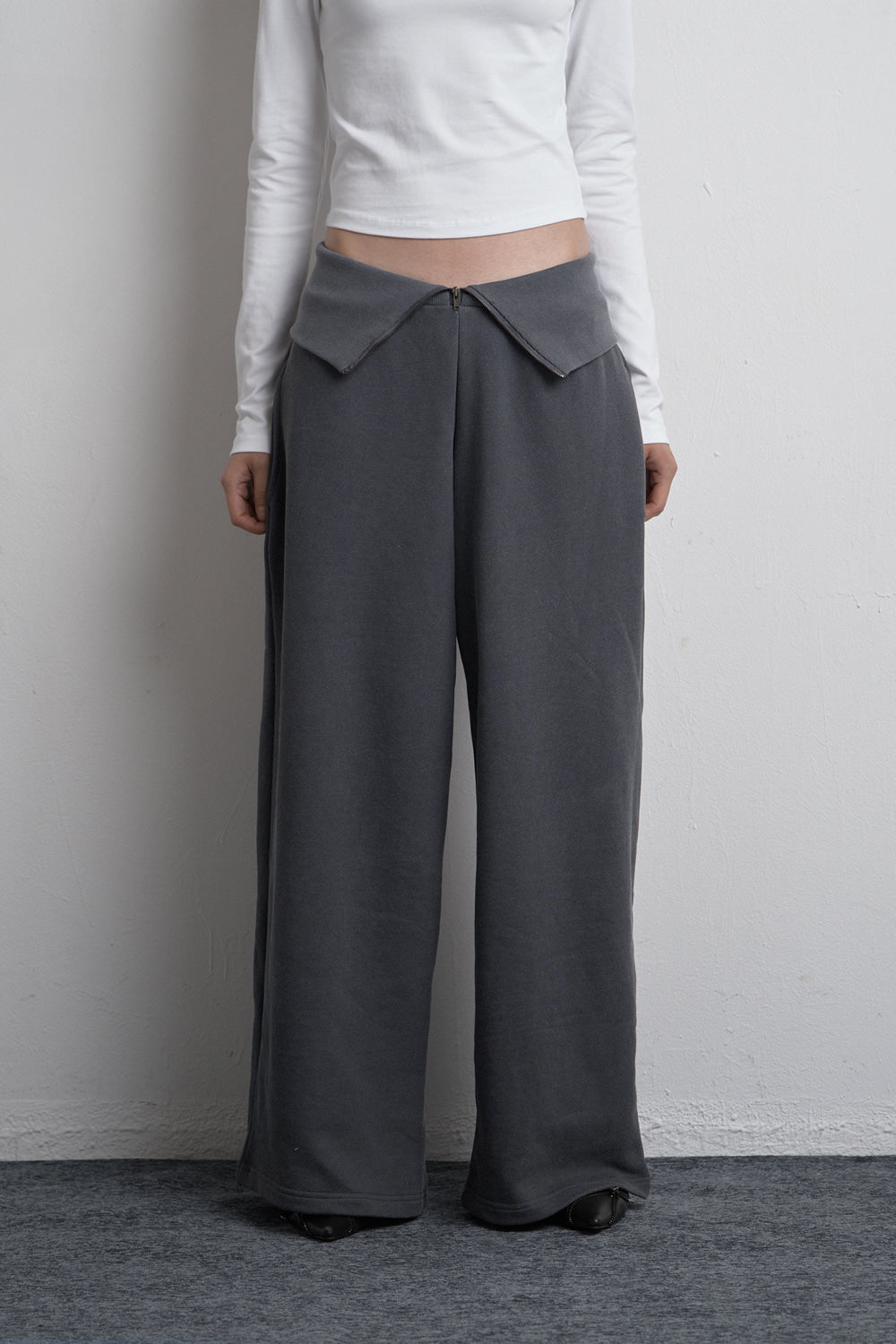 synerjyn-fw-25-pold-zipper-wide-sweatpants-ash-blue-ash-blue-s