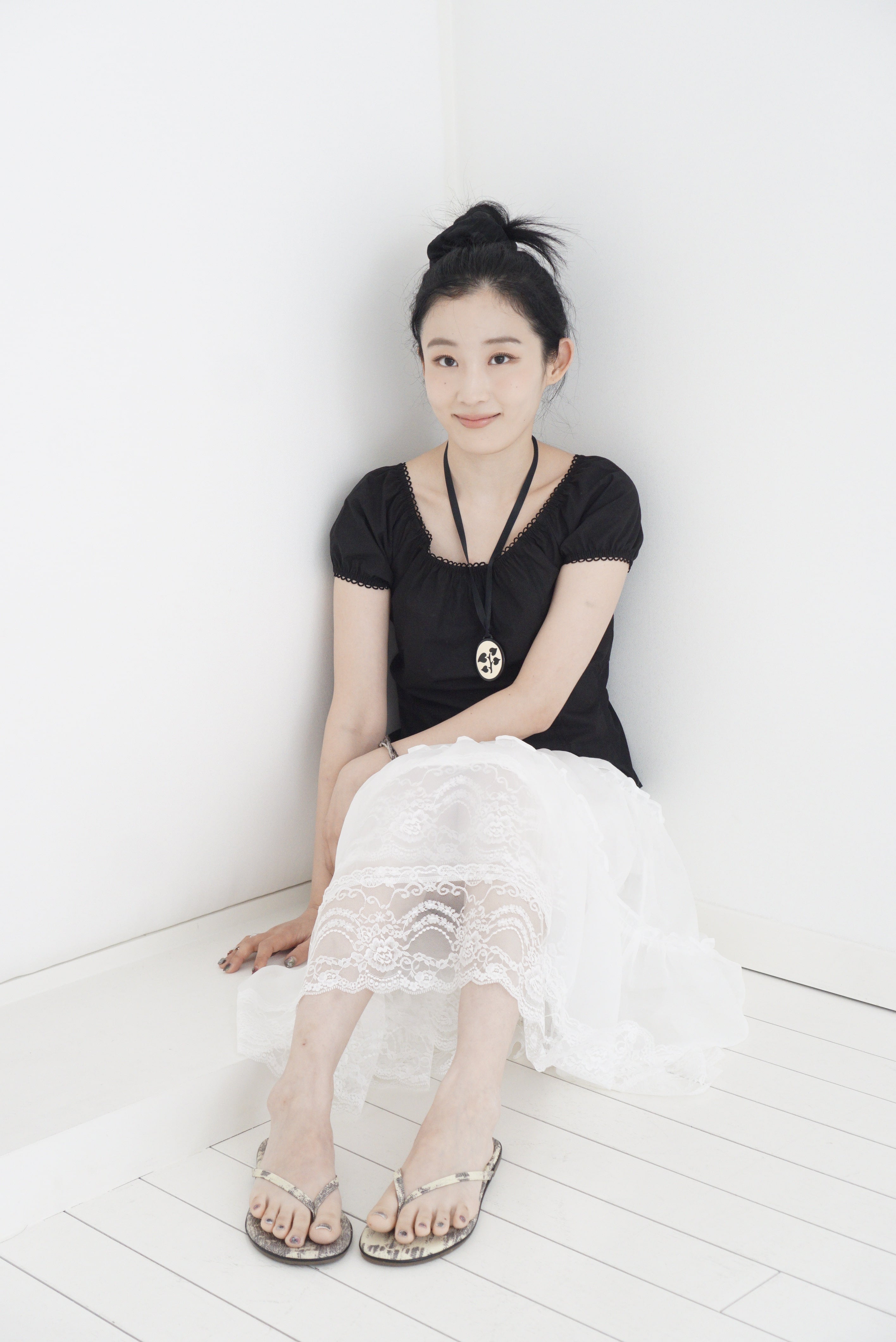 airri-ss-26-sheer-lace-tiered-long-skirt-white-white-s